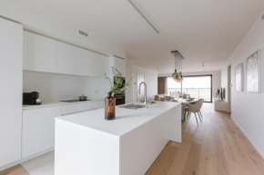 Huswell - Stunning apartment overlooking the yacht harbor